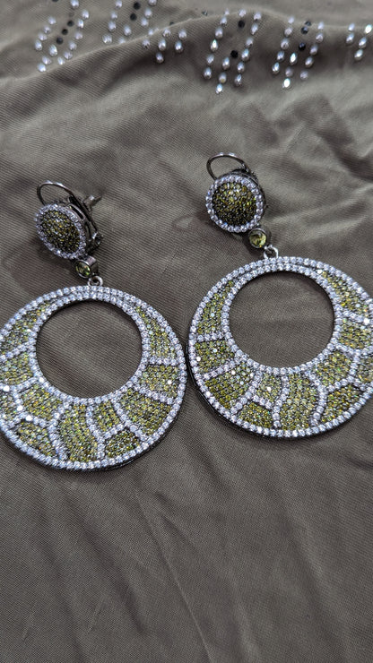 Invisible Pavè Setting Earrings